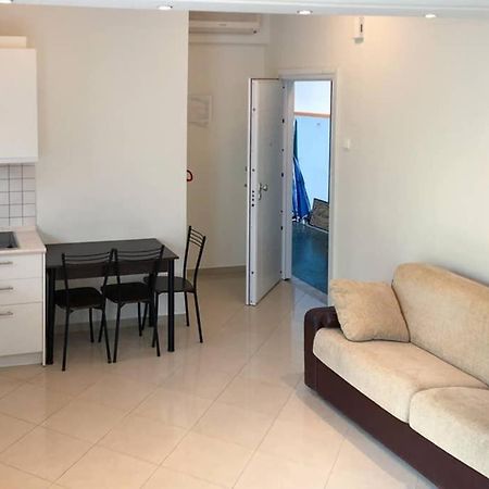 Cozy Studio Near The Beach 1Stfloor Nea Iraklitsa 外观 照片