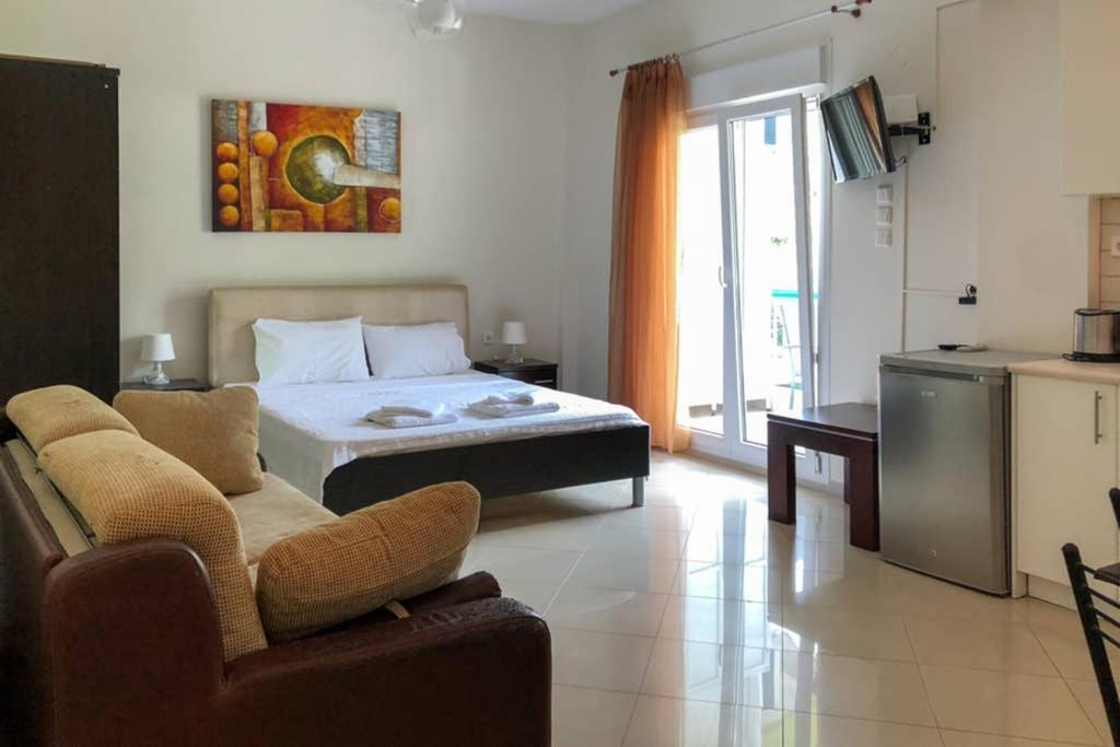 Cozy Studio Near The Beach 1Stfloor Nea Iraklitsa 外观 照片