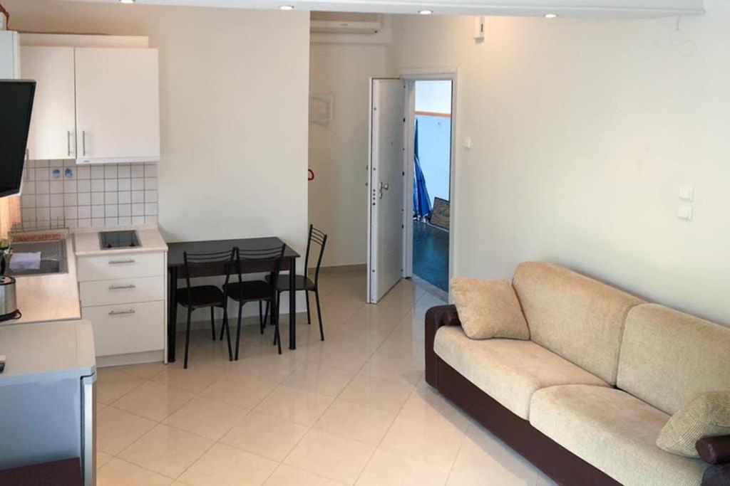 Cozy Studio Near The Beach 1Stfloor Nea Iraklitsa 外观 照片